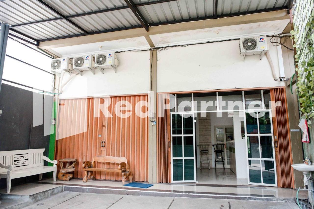 Happy Inn Puspo Mitra Reddoorz Jomblang Exterior photo
