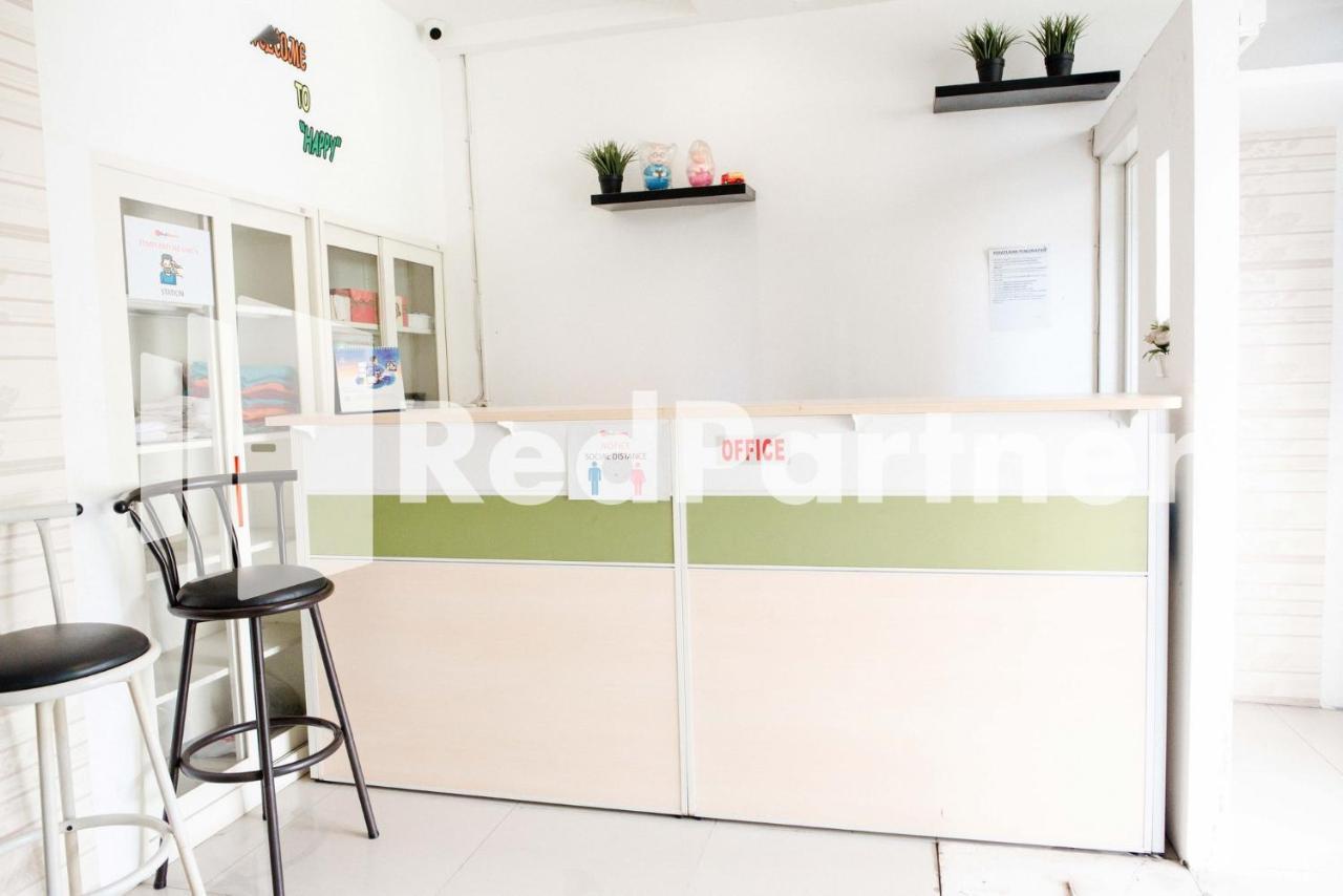 Happy Inn Puspo Mitra Reddoorz Jomblang Exterior photo